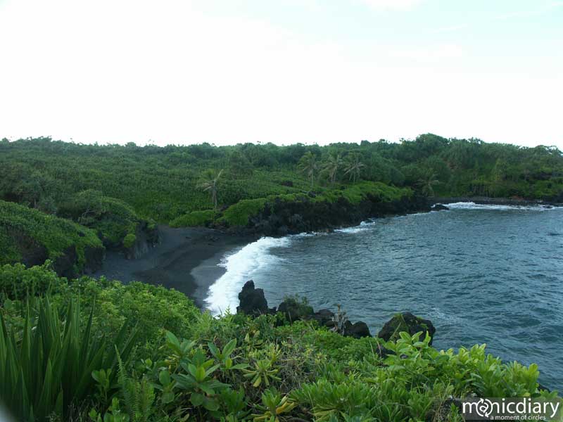 wainapanapa.jpg : hana.maui