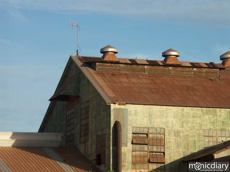 mill0.jpg : the.mill.maui