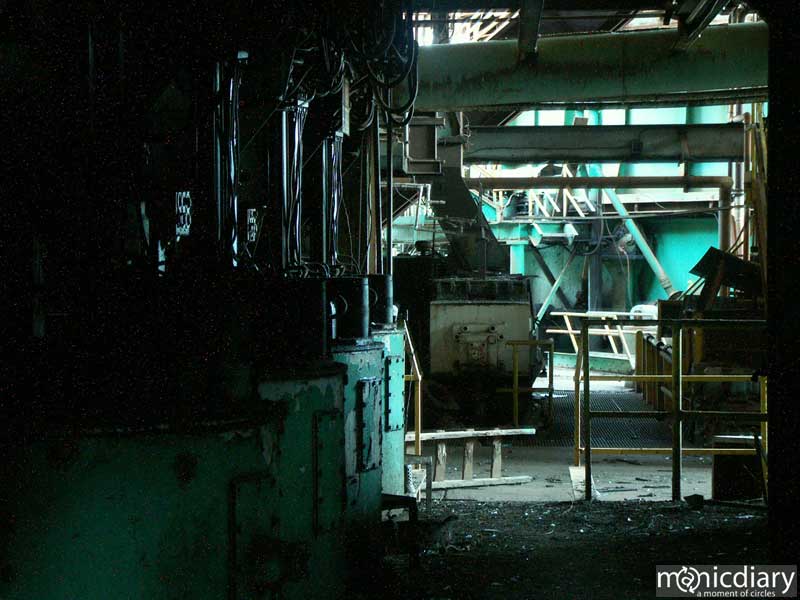 mill10.jpg : the.mill.maui