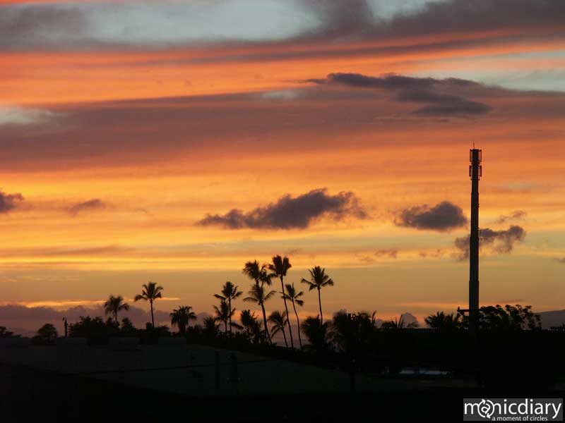 sunset05.jpg : the.mill.maui