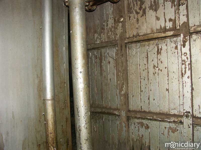 wall.jpg : the.mill.maui