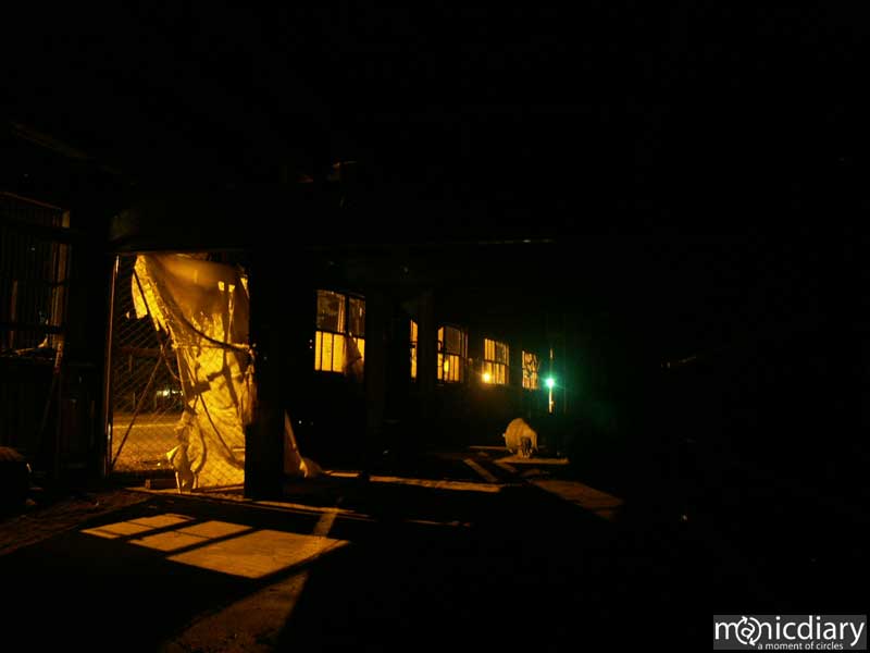 windows.jpg : the.mill.maui